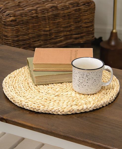 Picture of Natural Corn Husk Round Table Mat - 15.5"