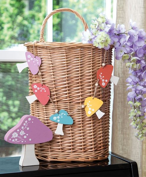 Picture of Spring Floral Wooden Mushroom Garland