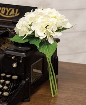 Picture of White Hydrangea Bundle, 11.5"