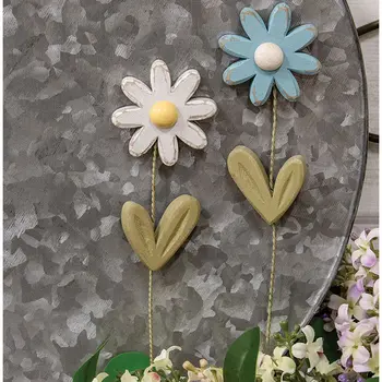 Distressed Wood Daisy Magnet - 2 Asstd., 39115