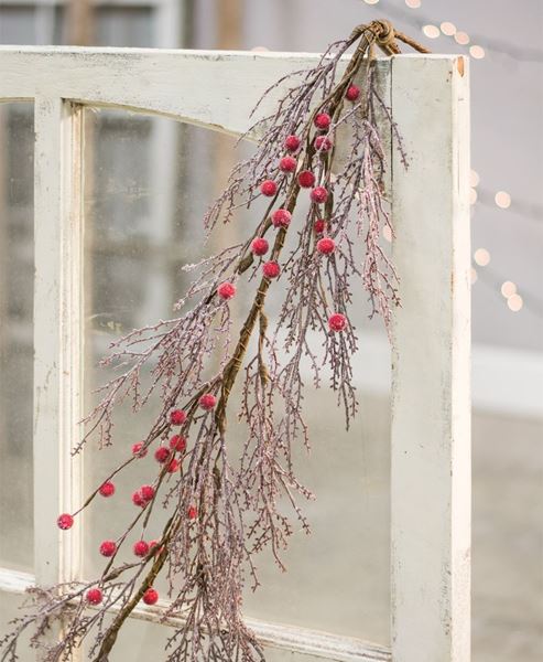 Picture of Sugar Berry Garland