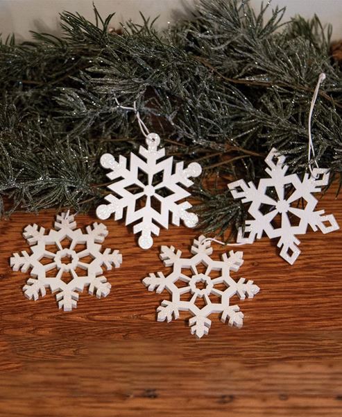 Picture of Sparkle Snowflake Ornament, 3.5", 4 Asstd.