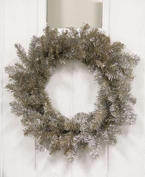 Picture of Glistening Platinum Pine Wreath, 18"